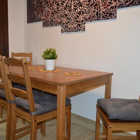 Alcazar Viejo Tourist アパート *