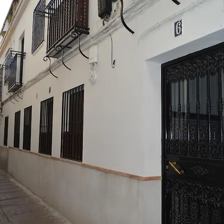 Alcazar Viejo Tourist アパート *